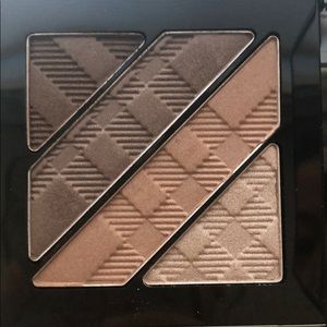 Burberry complete eye palette